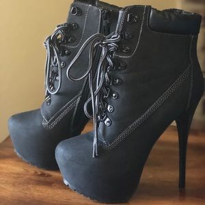 Stiletto lace up hiker boot